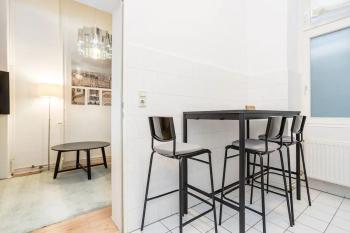 Newly furnished apartment for up to 6 people, Berlino (foto 3)