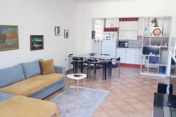 Lovely 2-bedroom rental apartment in Tirana center, Tirana (photo 5)