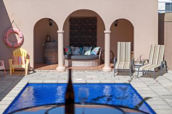 Poolside Serenity - Papamoa Beach Holiday Home, Papamoa (foto 2)
