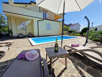 House Vertel, Matulji (fotografie 2)