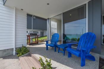 Maraetai Couples Retreat - Omana Beach Apartment, Auckland (photo 3)