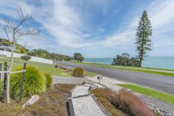 Maraetai Couples Retreat - Omana Beach Apartment, Auckland (photo 4)