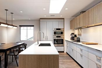 Fasching Haus Unit 390, Luxury Penthouse w/ Exceptional Views, Beautiful Decor, and Natural Light, Aspen (photo 4)