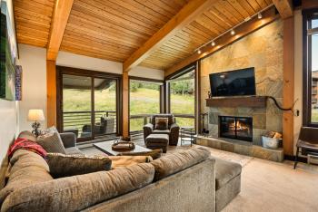 Enclave 312, Ski-In/Ski-Out Condo, Top Floor w/ Hot Tub, Gym and Out Door Pool in Snowmass, Snowmass Village (photo 2)