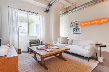 Sunny & Spacious 2BDR & 1BTH in Downtown LA, Los Angeles (fotografie 5)