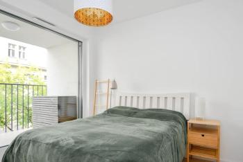 New modern apartment in city center, Bratislava (fotografie 4)