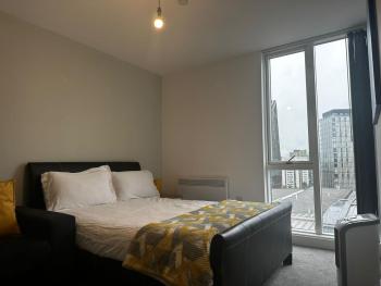 At home Property, Manchester (photo 2)