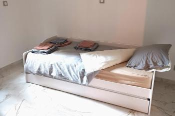Modern 3 rooms on the ground floor, Marseille (fotografie 4)
