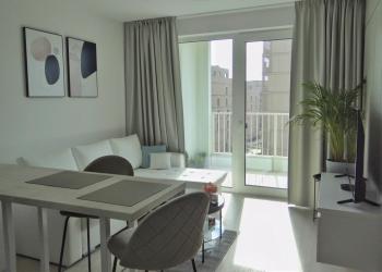 TOP URBAN APARTMENT - free parking, green energy, modern style, Bratislava (photo 4)