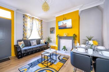 *1ES* For your most relaxed & Cosy stay + Free Parking + Free Fast WiFi *, Leeds (Foto 2)