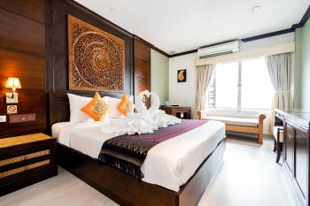 Baan Sukhumvit Soi 18, Bangkok (photo 2)
