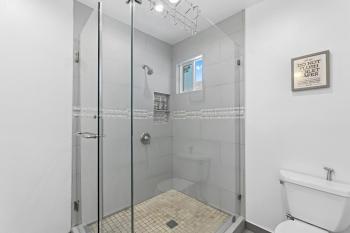 Mid-City Charm 2 BR 2 Bath with Parking 1, Los Angeles (zdjęcie 5)