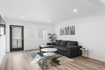 Miracle Mile Chic 1 BR Bungalow Apt Parking Unit 2, Los Angeles (zdjęcie 2)