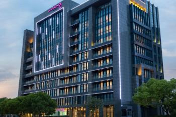 Moxy Shanghai Hongqiao NECC, Shanghai (photo 2)