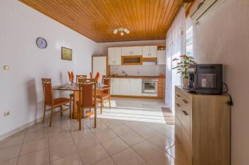 Apartments in Povile 39116, Povile (zdjęcie 2)
