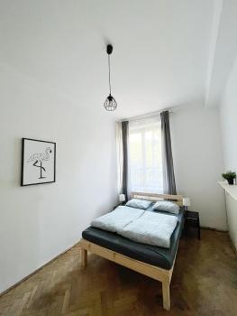 Main Square Rooms, Kraków (photo 5)