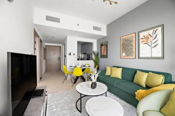 StoneTree - Modern 1BR in Binghatti Creek, Dubai (photo 4)