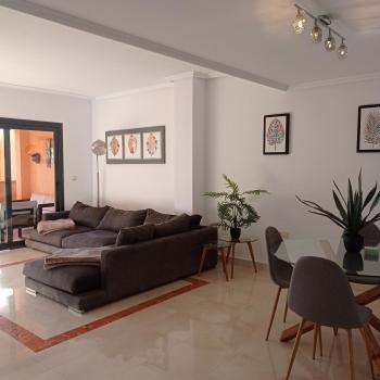 2 Bed - Sleeps 4 - Walk to Villamartin Plaza, Alicante (photo 3)