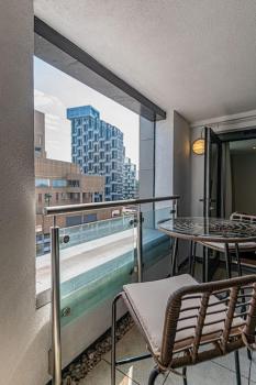 1 Bed Apt - Balcony - City View - Great Location, Liverpool (photo 2)