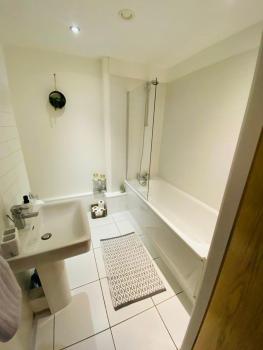 Liverpool City Centre Modern Apartment fits 6 people, Liverpool (photo 4)