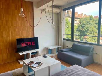 Central Apartment with Free Parking and Balcony, Sofia (Foto 2)