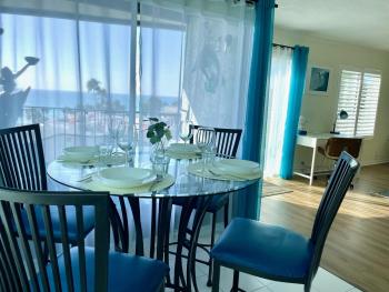 SurfView VR - Best Ocean and Pier View, 5 mins to Beach, Cozy Patio, Pet Friendly, San Clemente (Foto 4)