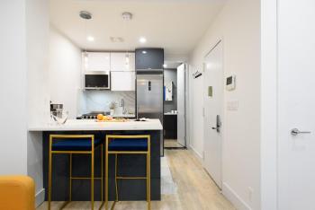 1597-12 NEW Studio Prime UES WD in unit, New York (Foto 5)