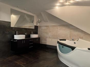 205 qm Traumtor mit Sauna, Whirlpool, Kamin und 3 Terrassen mit Blick in die Böhmisch Sächsische Schweiz, Dresden (foto 5)