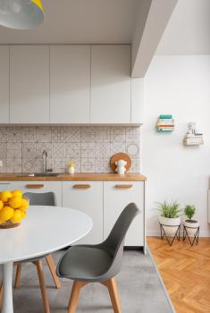 Modern 2BD Flat in Heart of Sofia with Workspace & AC by Flat Mаnager, Sofia (Foto 5)