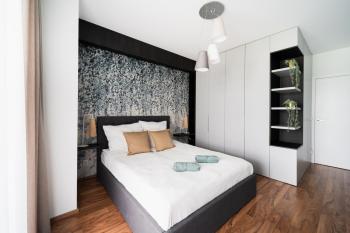 Big Apart - Atal Towers - 3 Rooms - Private Parking Place, Breslau (Foto 2)
