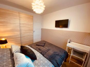 ClickTheFlat Miła Center Apart Rooms, Warsaw (photo 3)