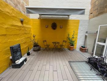 Valletta Collection - Merchant Str Apartment with large yard, La Valette (photo 3)