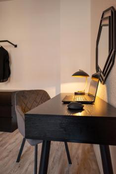 maremar - Design Apartment - Luxus Boxspringbett - Zentral - Küche - Arbeitsplatz - Highspeed WLAN, Gera (zdjęcie 4)
