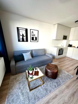 Apartmán s klimatizáciou a balkónom pri letisku BTS, Bratislava (fotografie 3)