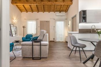 Veronetta Stunning Rooftop with Lift, Verona (Foto 5)