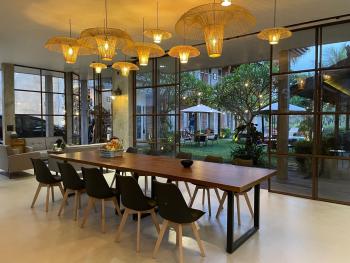 Balitri - hidden gem 9BR service villa hall pool sauna, Sukawati (foto 4)