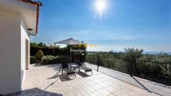 Eframia Ena by Prestige Bookings, Peyia (photo 2)