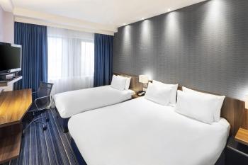 Holiday Inn Express Amsterdam Arena Towers by IHG, Amsterdam (photo 2)