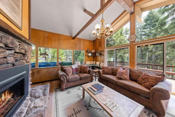 Starry Skies on the West Shore, Private Beach, Fireplace, Pet Friendly, Close to Ski Resorts, Tahoe City (foto 2)