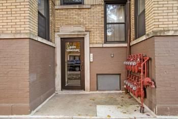 Cozy & Inviting 2BR Apartment - Sunnyside 3F, Chicago (zdjęcie 3)