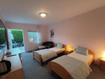 Cozy Room with garden in Bratislava, Bratislava (photo 4)