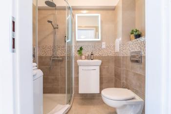 Aesthetic Apartment Located in Centre with Balcony by Noclegi Renters, Varšava (fotografie 5)