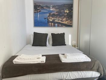 PATH Biblioteca Apartment, Porto (fotografie 3)