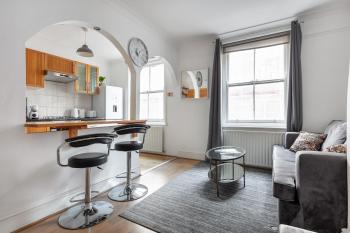 Gorgeous One Bed AirCon Apt in the Heart of Central London, Londýn (fotografie 4)