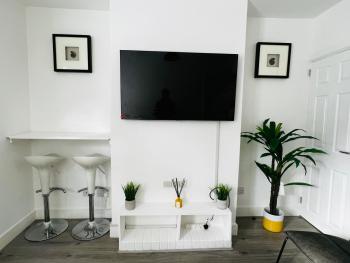 Beautiful, Luxurious 3 Bed house, Perfect for Contractors , Family & Friends, Dartford (Foto 5)