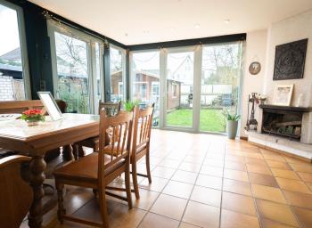 110qm Wohnung mit Garten, Grill, Kamin, Parkplatz & Kingsize Betten, Dortmund (fotografie 4)
