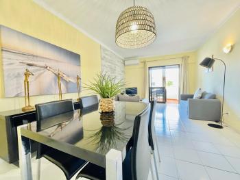 Lavanda - 2 Bedrooms - 3 Level Pool - Garden - Beach 1km, Estômbar (photo 2)