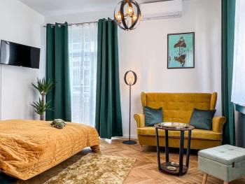 Art deco studio in Old town, Bratislava (fotografie 3)