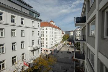 Charming Apartment with Balcony, Close to Stephansdom Cathedral, Vídeň (fotografie 3)