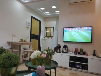 Elegant 2BR, Private Terrace, AC, Fast WiFi & Parking, Maarif, Casablanca (fotografie 2)